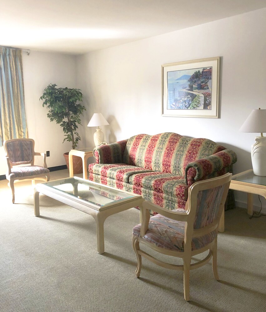 World Vacation Hotel - photo 14
