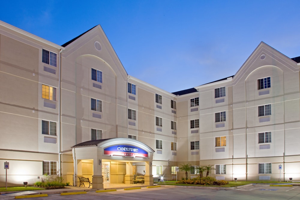 Candlewood Suites Houston Medical Center - photo 28