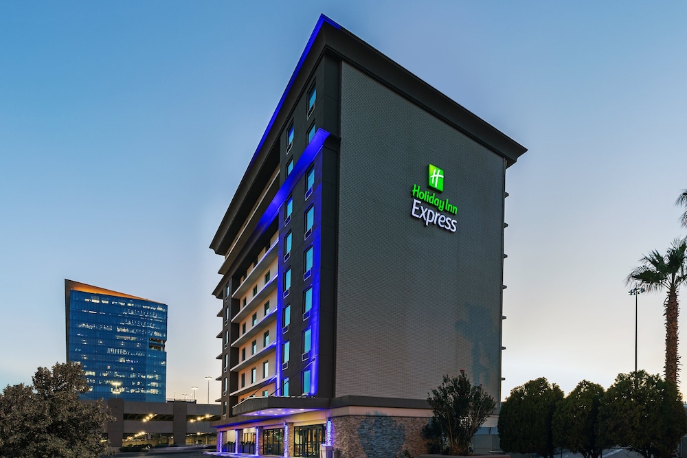 HI Express El Paso Downtown by IHG - photo 39