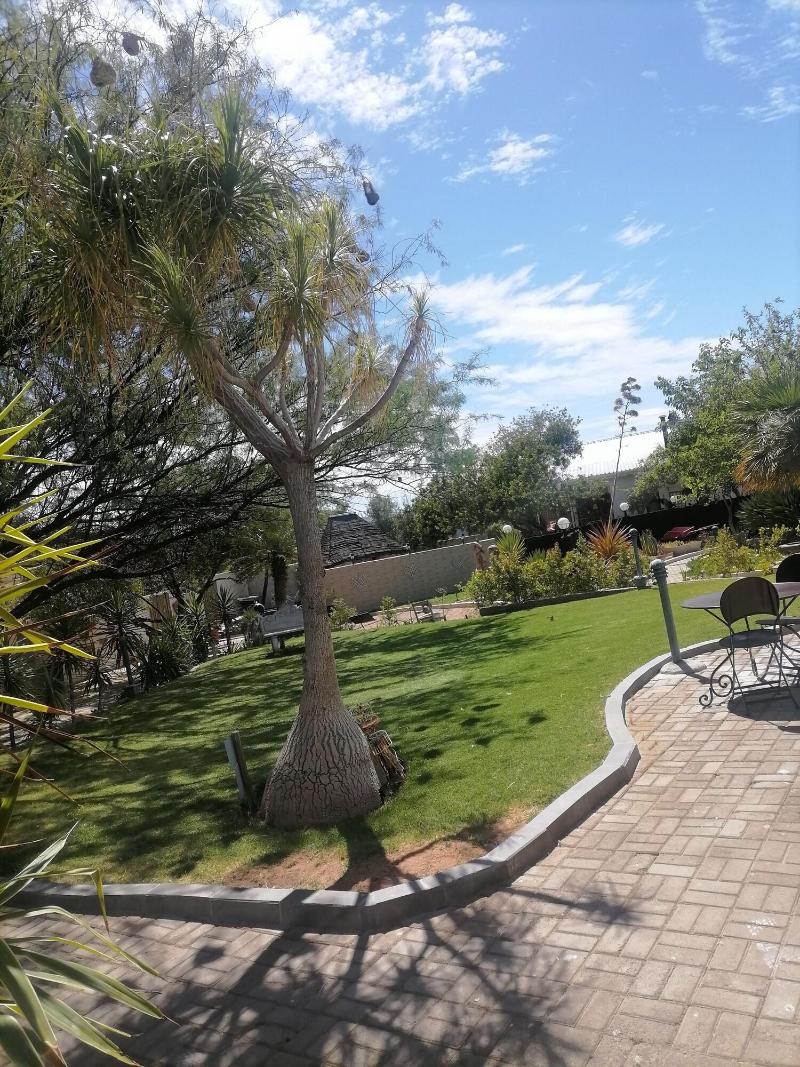 Daisy Country Lodge — 4-Star Luxury Hotel in Springbok, South Africa