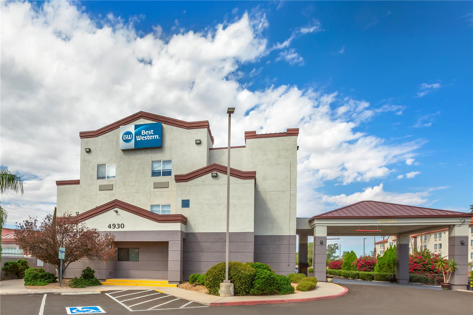 Best Western Gold Poppy Inn - photo 31