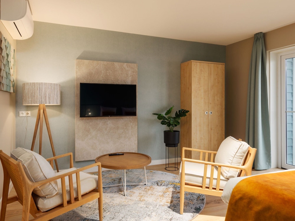 Hotel Room in Hellevoetsluis by the Beach — hotel in Hellevoetsluis