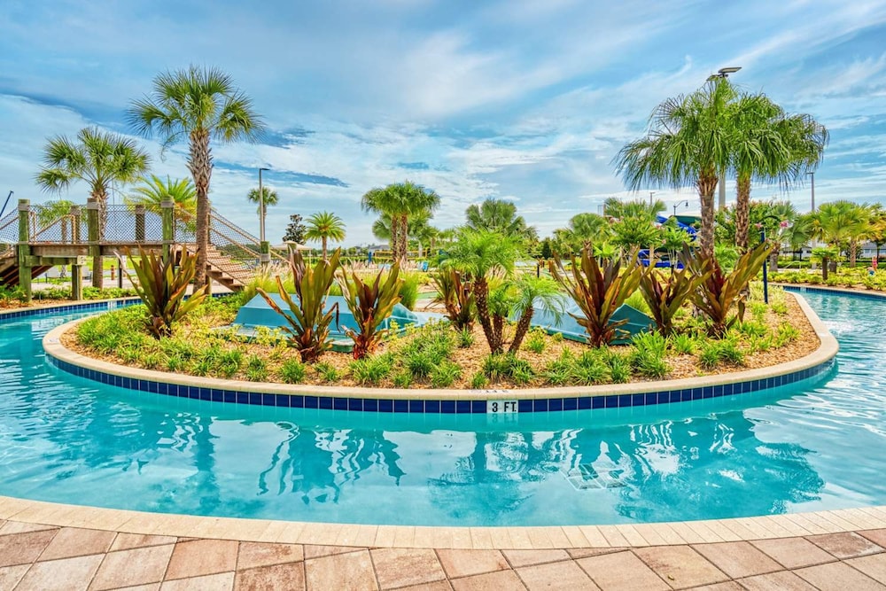 Spacious 4BR Townhome With Pool at Storey Lake - photo 43