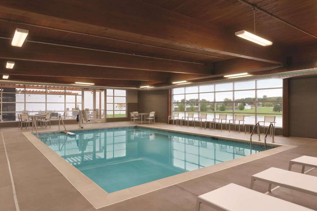 Country Inn & Suites by Radisson Ft. Atkinson WI - photo 17