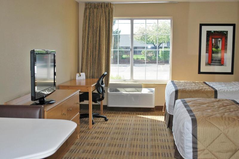 Extended Stay America Suites Chicago Schaumburg Conv Center - photo 14