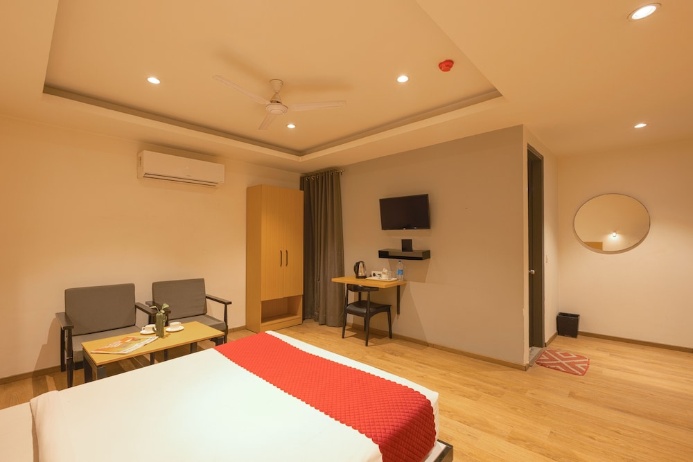 Hotel Grand Tashree
