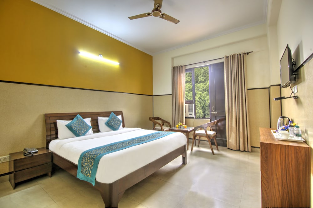 Hotel Elite Peak — Noida — photo 4