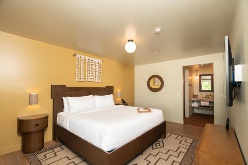 Murrieta Hot Springs Resort - photo 18