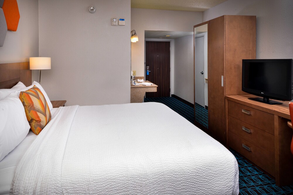 Fairfield Inn Las Vegas Convention Center - photo 10