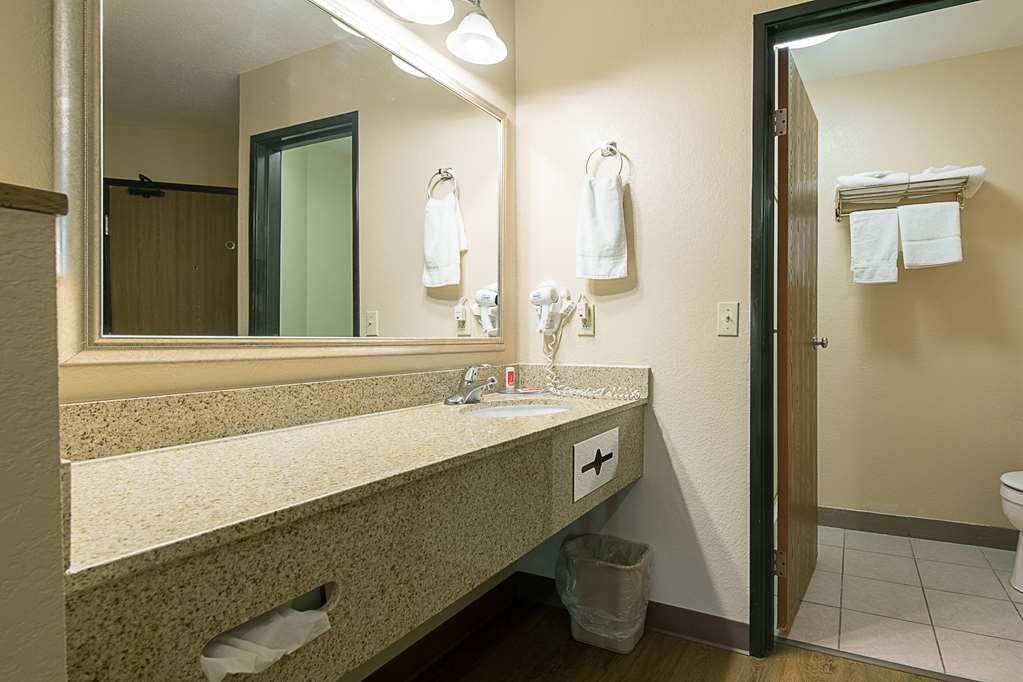 Econo Lodge Buckley Bonney Lake - photo 28