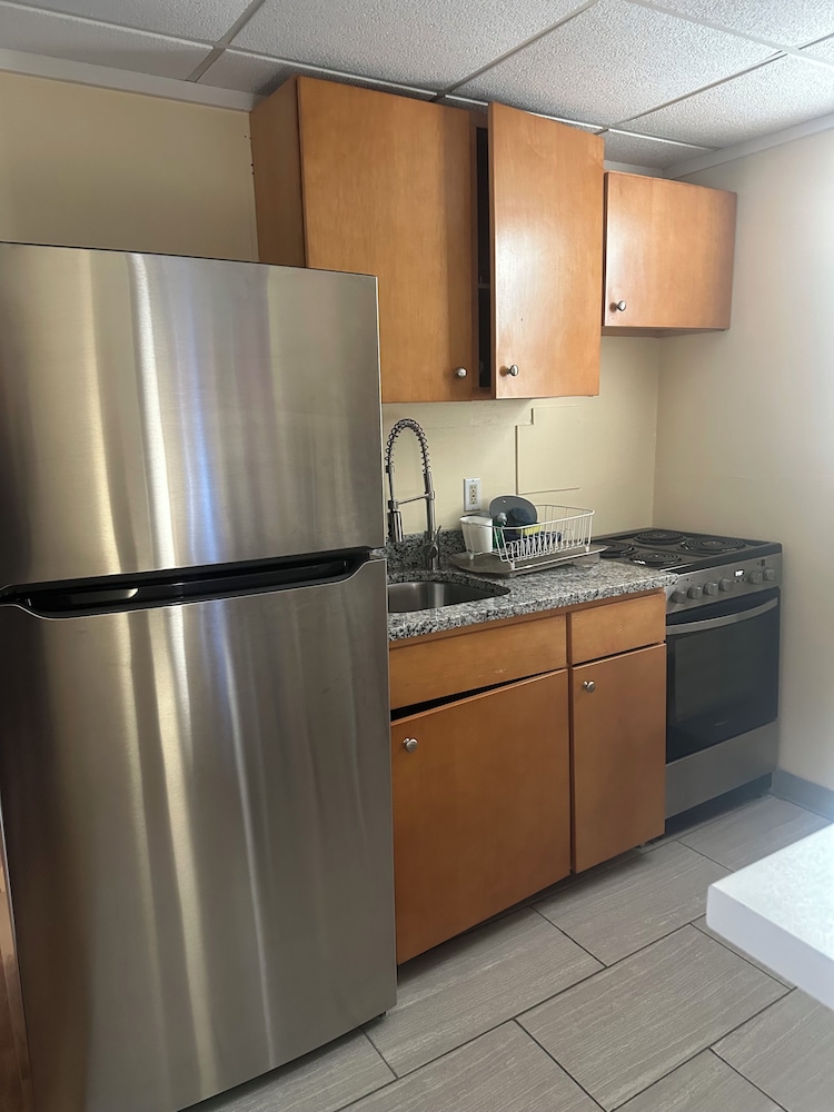 Vineyard Harbor Motel Private Beach - photo 133
