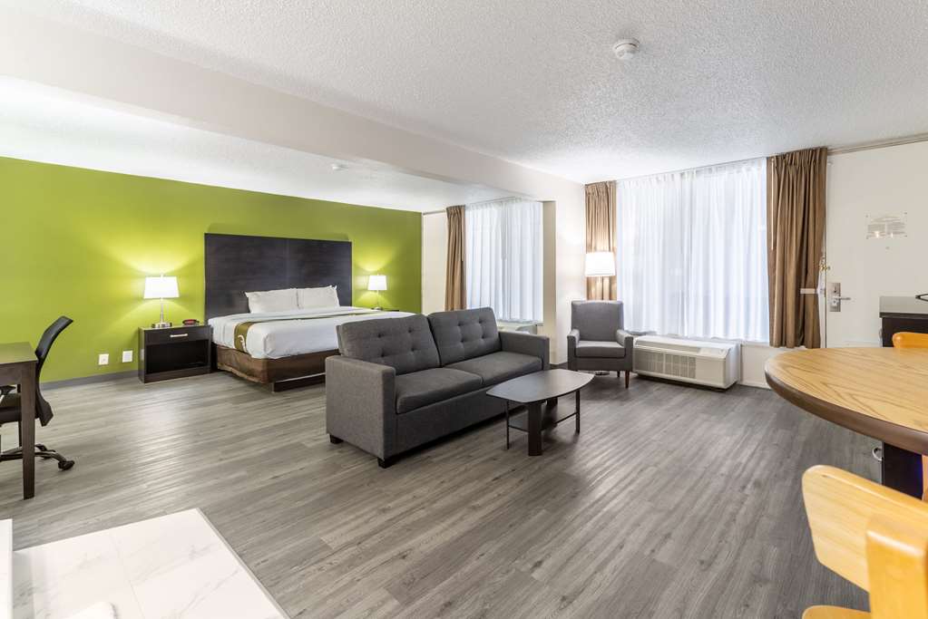 Quality Inn & Suites Vandalia near I 70 and Hwy 51 - photo 33