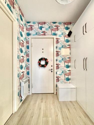 Art inspired Modern Flat near VAKE PARK with WIFI