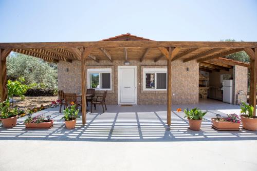 Serenity Studio Beach Home — Afantou — photo 2