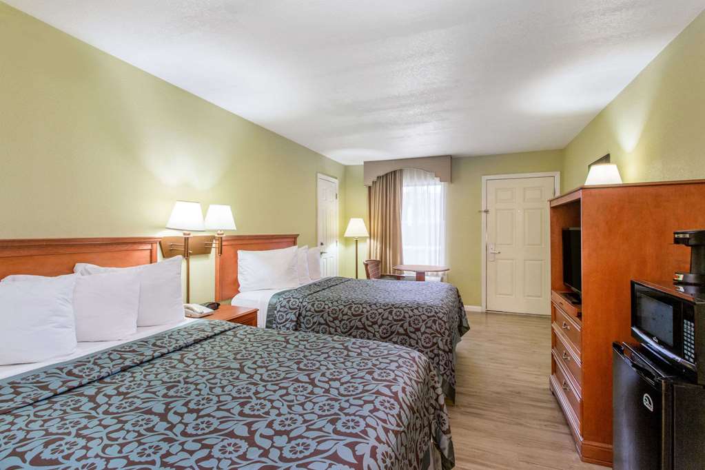 Days Inn by Wyndham Ormond Beach - photo 16