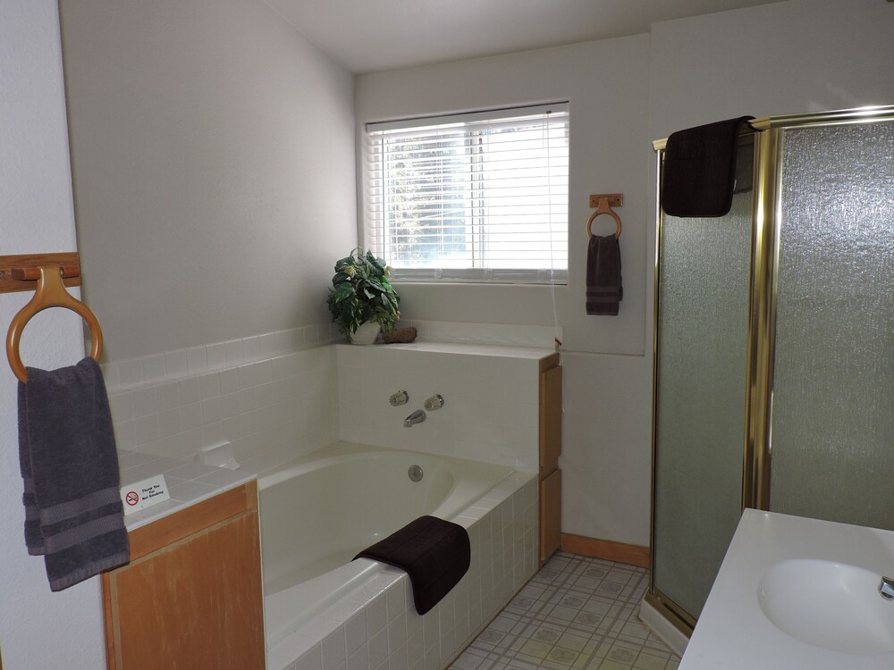 Pinewoods Resort - photo 35