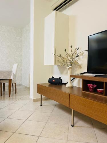 Cinecittà Signature Apartment Villa Emilia — 4-Star Luxury Hotel in Rome, Italy