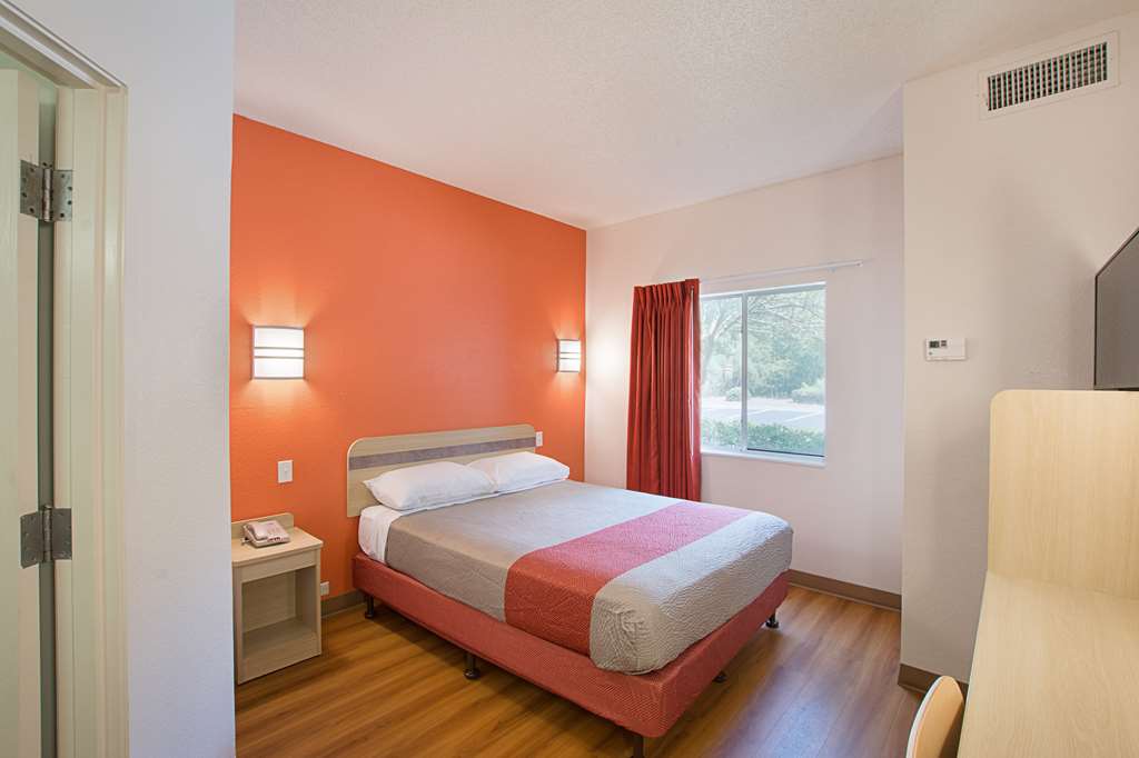 Motel 6 Columbia SC Fort Jackson Area - photo 6