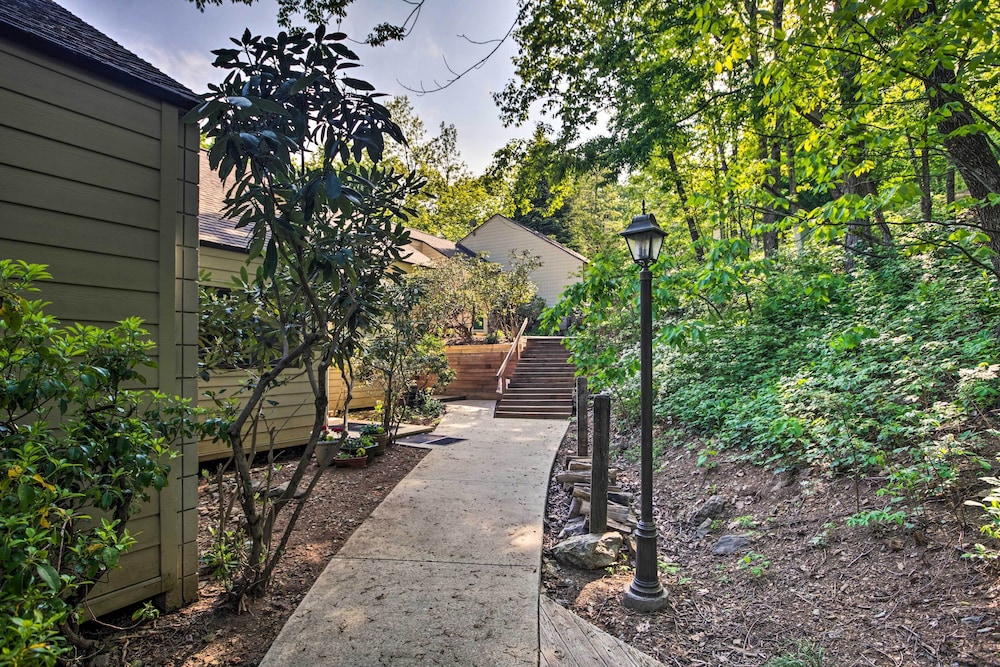 Cozy Wintergreen Resort Condo Walk To Ski Lifts - photo 14