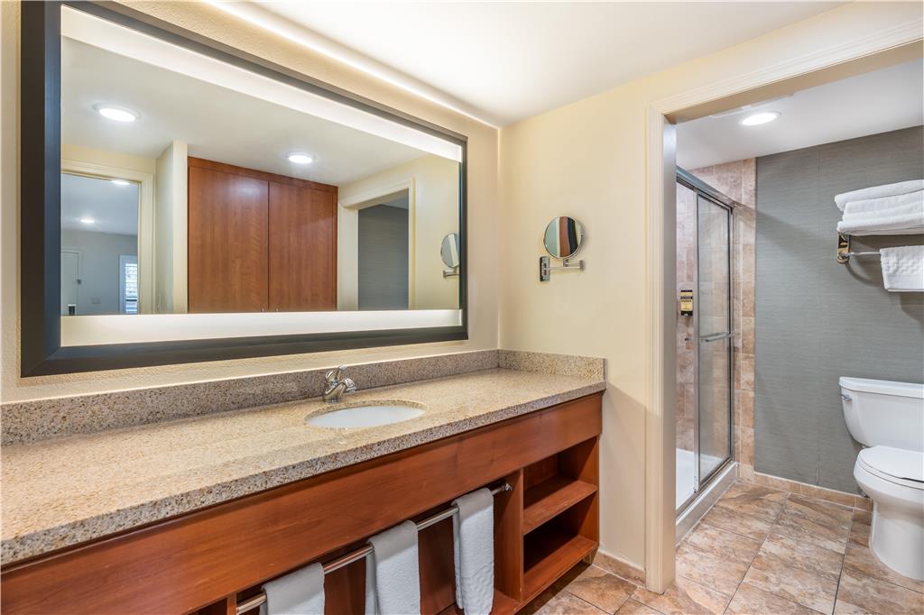 Best Western Plus Clocktower Inn - photo 37