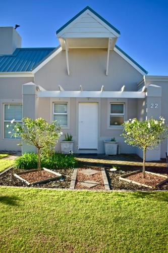 Manor 22 — 4-Star Luxury Hotel in George, South Africa