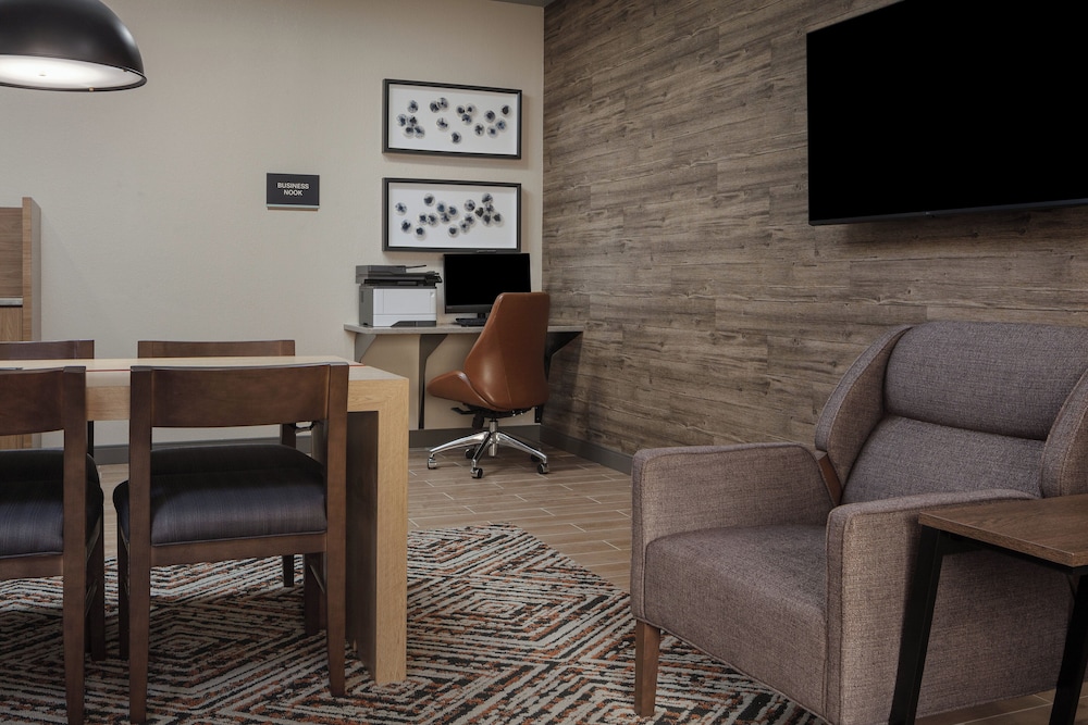 Candlewood Suites St Robert by IHG - photo 16
