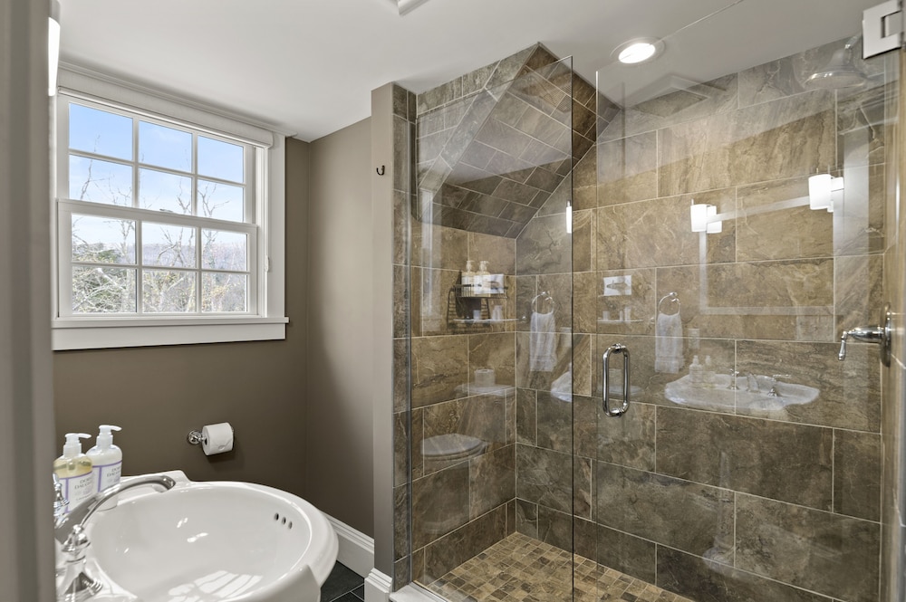 Brook Bound Inn - photo 109