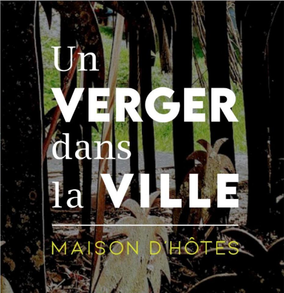 Un Verger Dans La Ville — Saint Parres Aux Tertres
