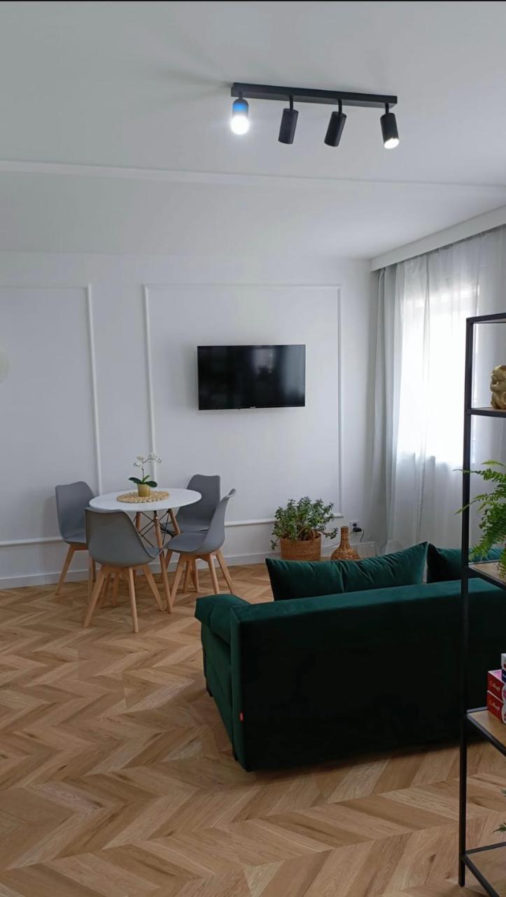 Apartament nad Jeziorem Drwęckim w Ostródzie z klimatyzacją — 4-Star Luxury Hotel in Ostroda, Poland