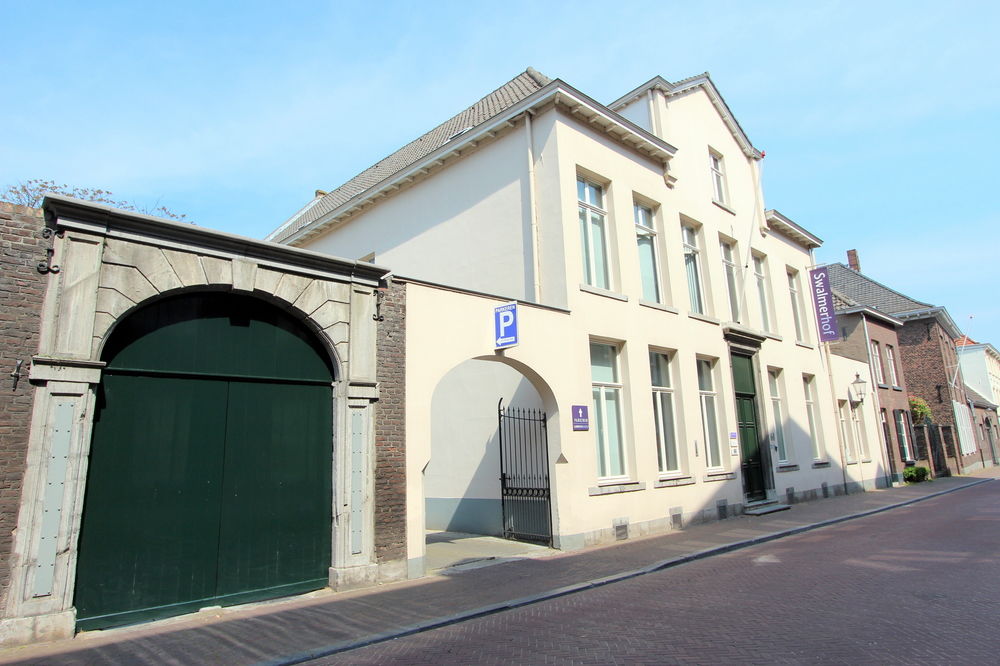 Villadelux Swalmerhof in Roermond, Netherlands