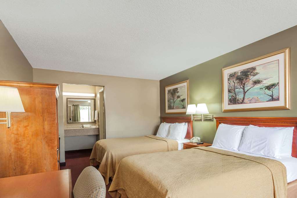 Knights Inn Lebanon - photo 10