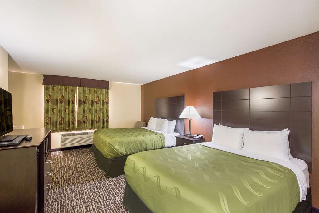 Quality Inn & Suites Caseyville St. Louis - photo 16