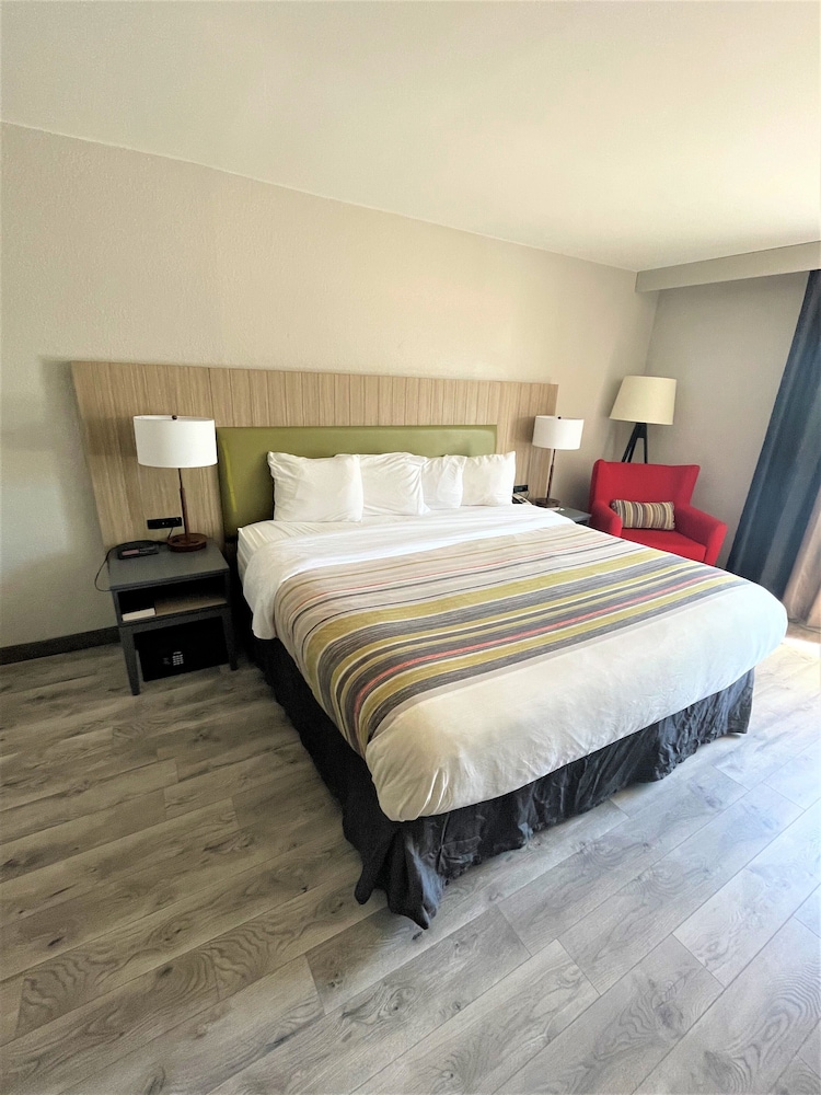 Country Inn & Suites by Radisson Greenville NC - photo 17