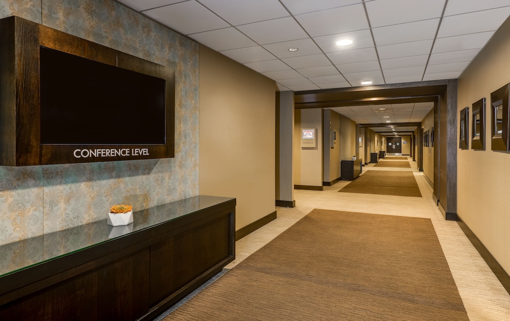 Crowne Plaza Chicago Ohare Hotel & Conf Ctr by IHG - photo 64