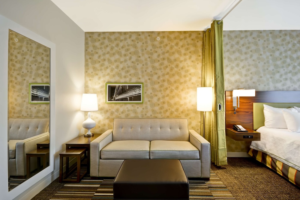 Home2 Suites by Hilton Dallas Downtown at Baylor Scott & White - photo 19