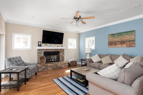 3076 Seabrook Village Drive in Seabrook Island, United States