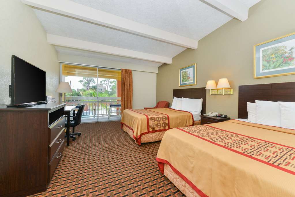 Americas Best Value Inn Sarasota Downtown - photo 18