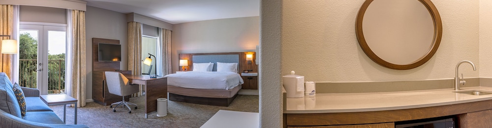 Hampton Inn & Suites Boerne - photo 26