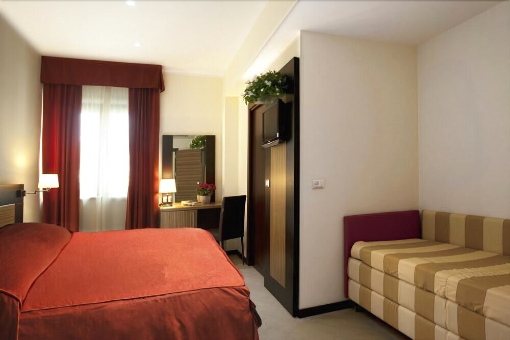 Villa Adriana Hotel — 4-Star Luxury Hotel in Tivoli, Italy