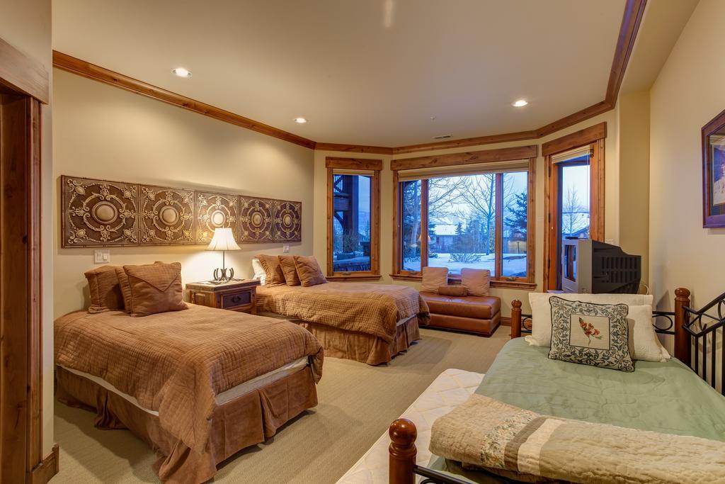 Last Sun at the Cove by Alpine Ski Properties - photo 5
