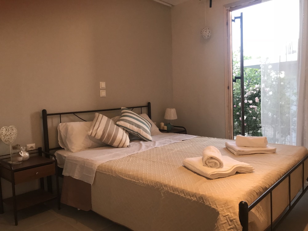 Stathis Home — 4-Star Luxury Hotel in Lefkada, Greece