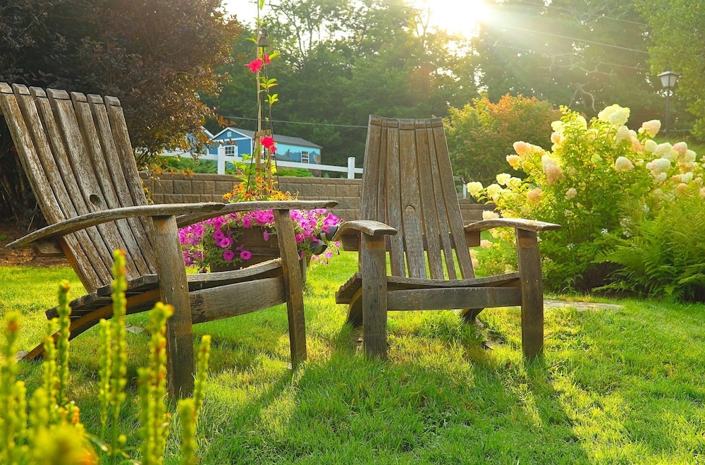 Azalea Garden Inn - photo 57