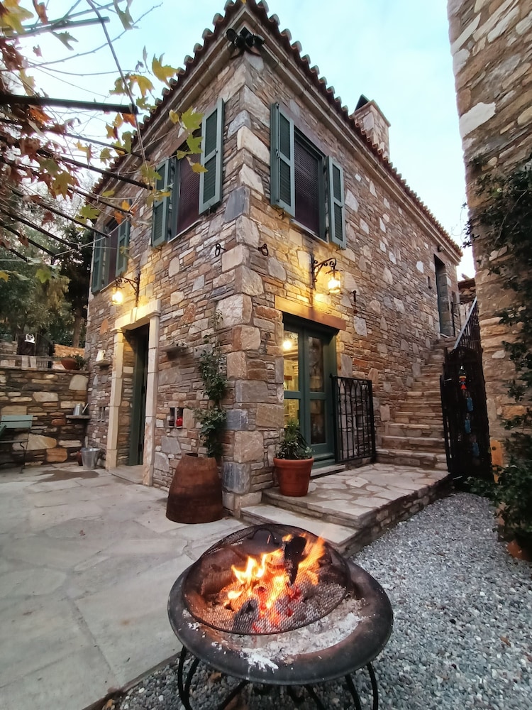 Puli Stone Houses — Soeke