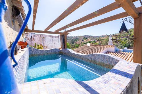 Casa Catarina Peaceful Farmhouse — 4-Star Luxury Hotel in Tavira, Portugal
