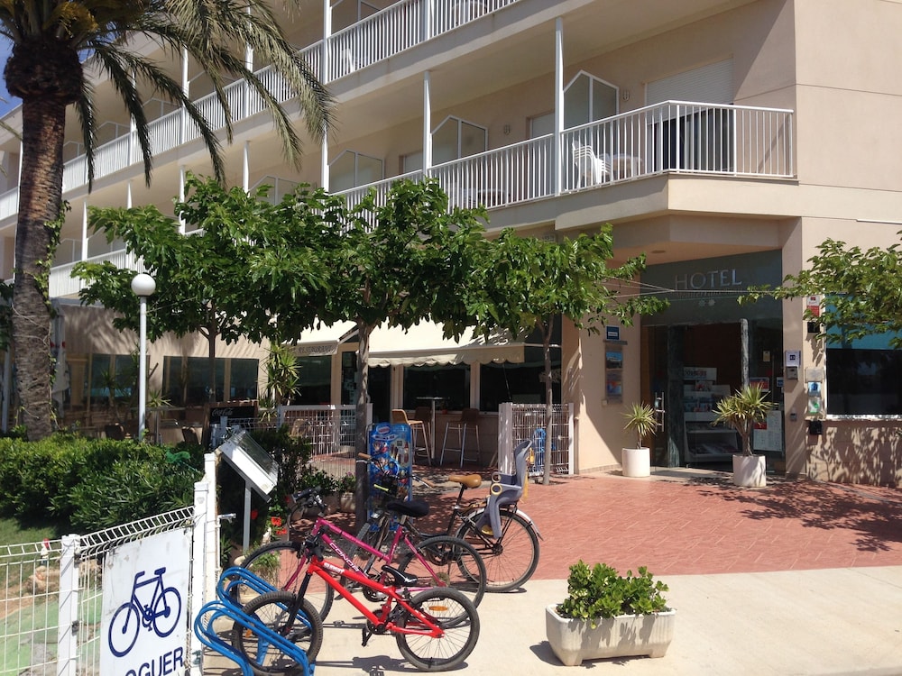 Hotel Mediterrani Blau — Amposta