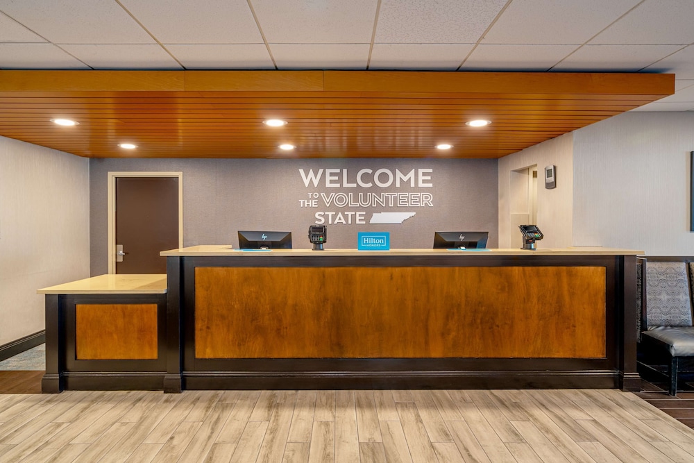 Hampton Inn Nashville Vanderbilt - photo 3