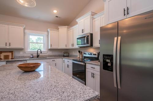 Suga Shack by Oak Island Accommodations - photo 37