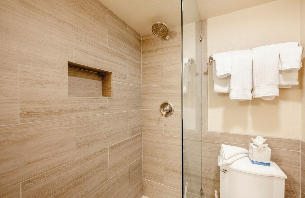 Village Point 101 - photo 23