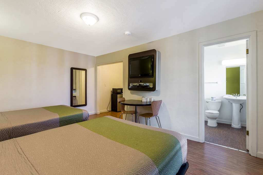 Motel 6 San Rafael Ca - photo 12