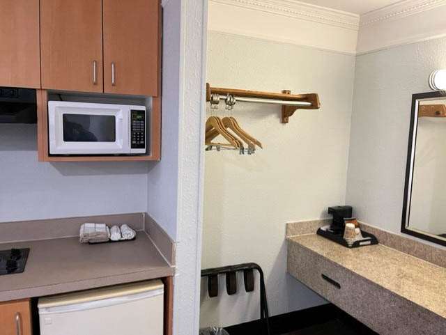 Studio 6 Suites Hinesville Ga - photo 19
